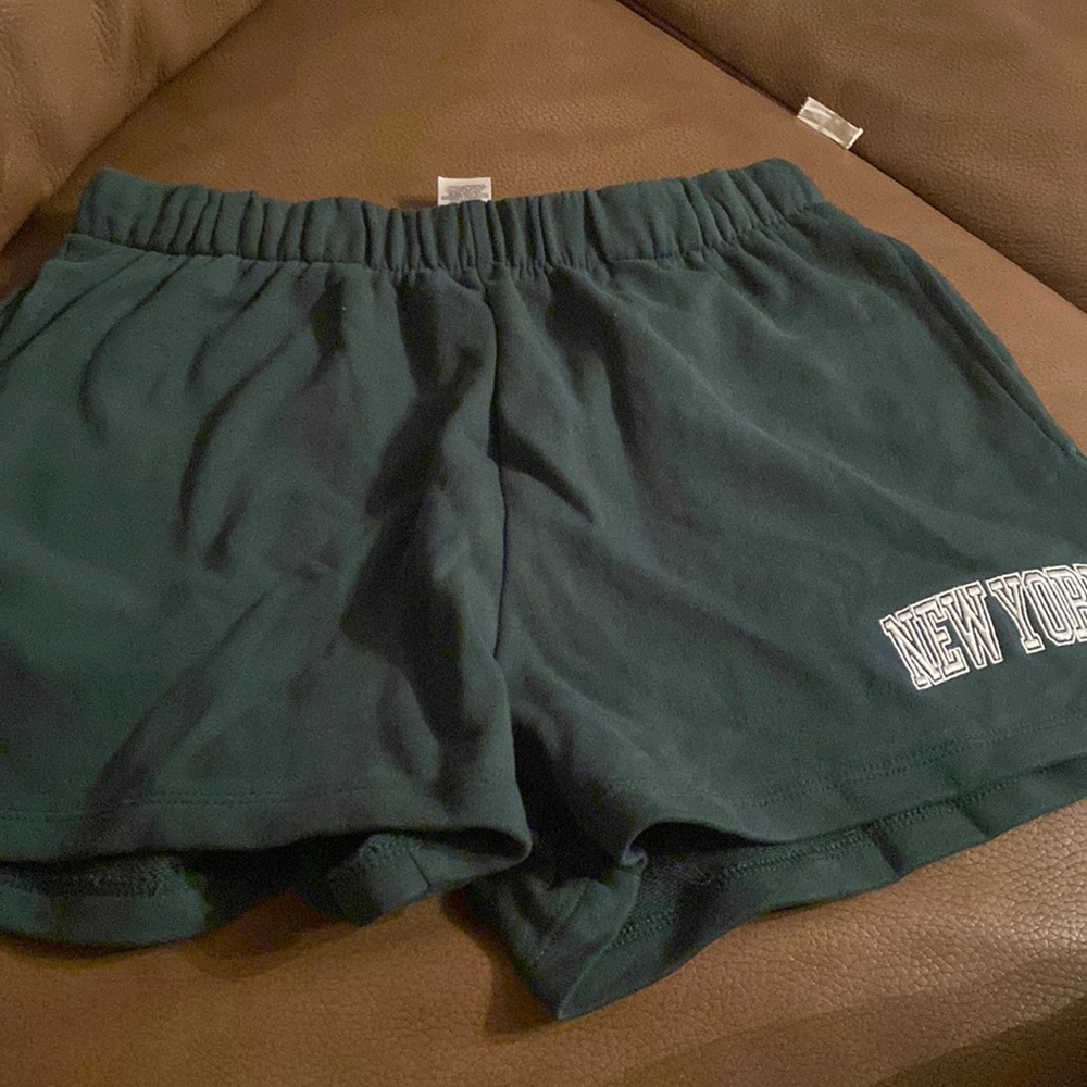 Garage shorts